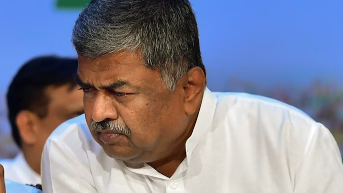 B K Hariprasad